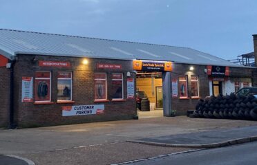Lee Trade Tyres